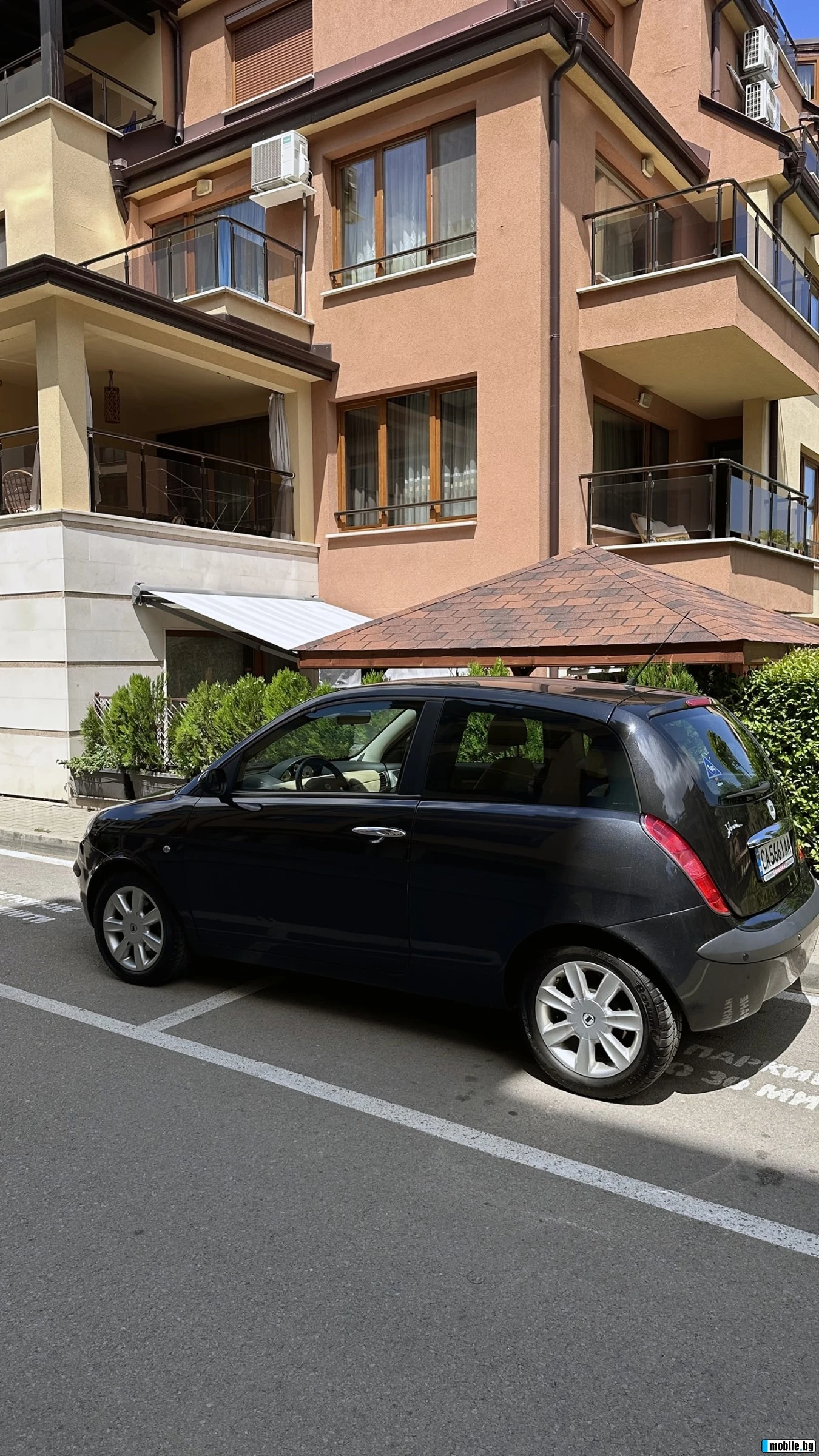 Lancia Ypsilon, снимка 12 - Автомобили и джипове - 54717696