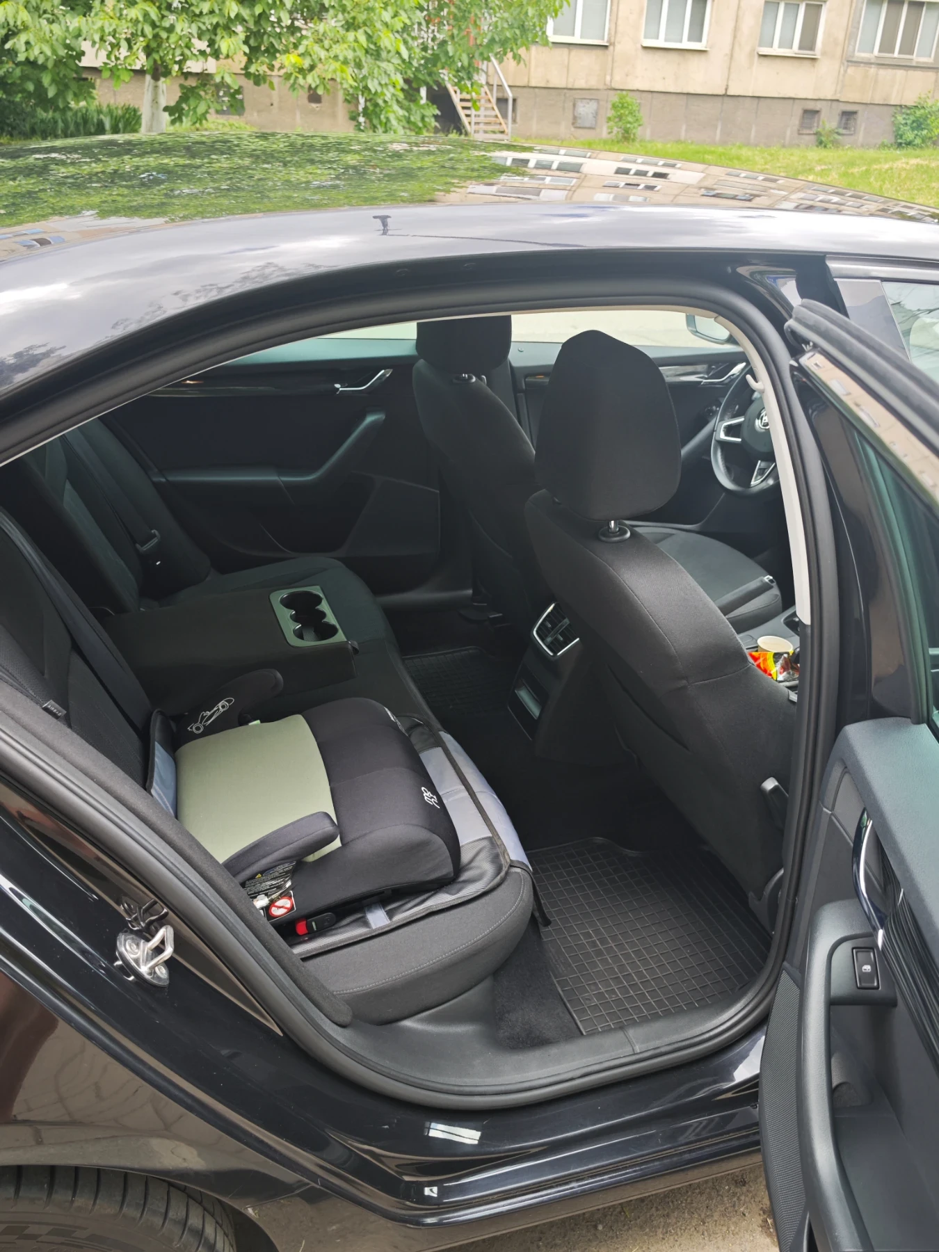 Skoda Octavia, снимка 9 - Автомобили и джипове - 54970930