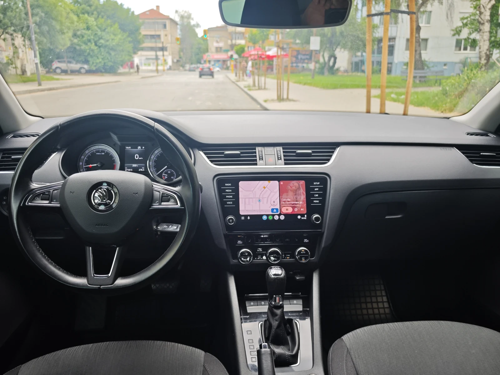 Skoda Octavia, снимка 13 - Автомобили и джипове - 54970930