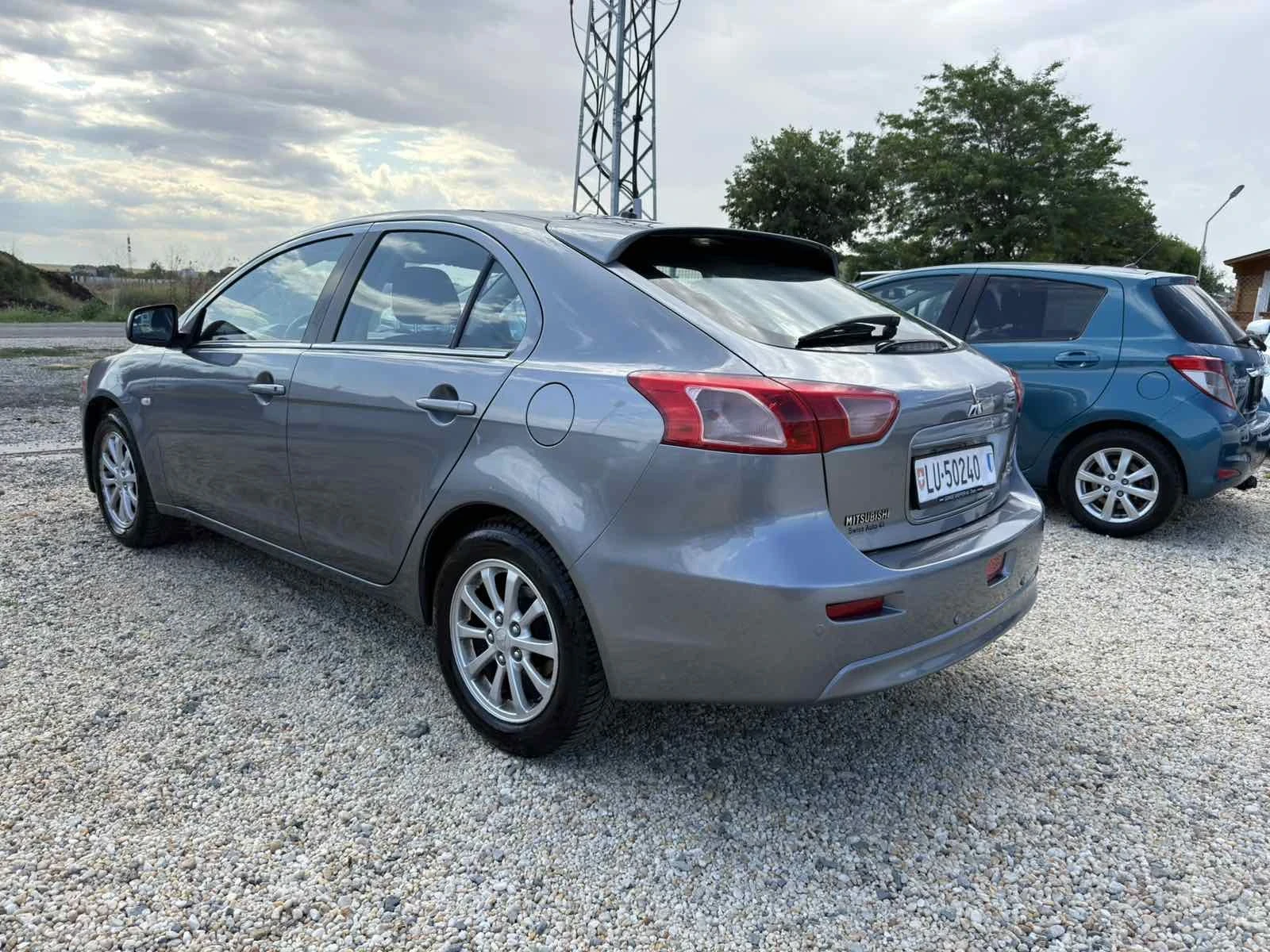 Mitsubishi Lancer 1.8i Automat, снимка 6 - Автомобили и джипове - 55190501
