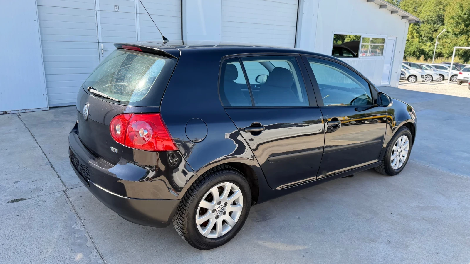 VW Golf 1.9tdi 105k.c* 6 скорости* UNIKAT* 3 броя, снимка 14 - Автомобили и джипове - 55592101