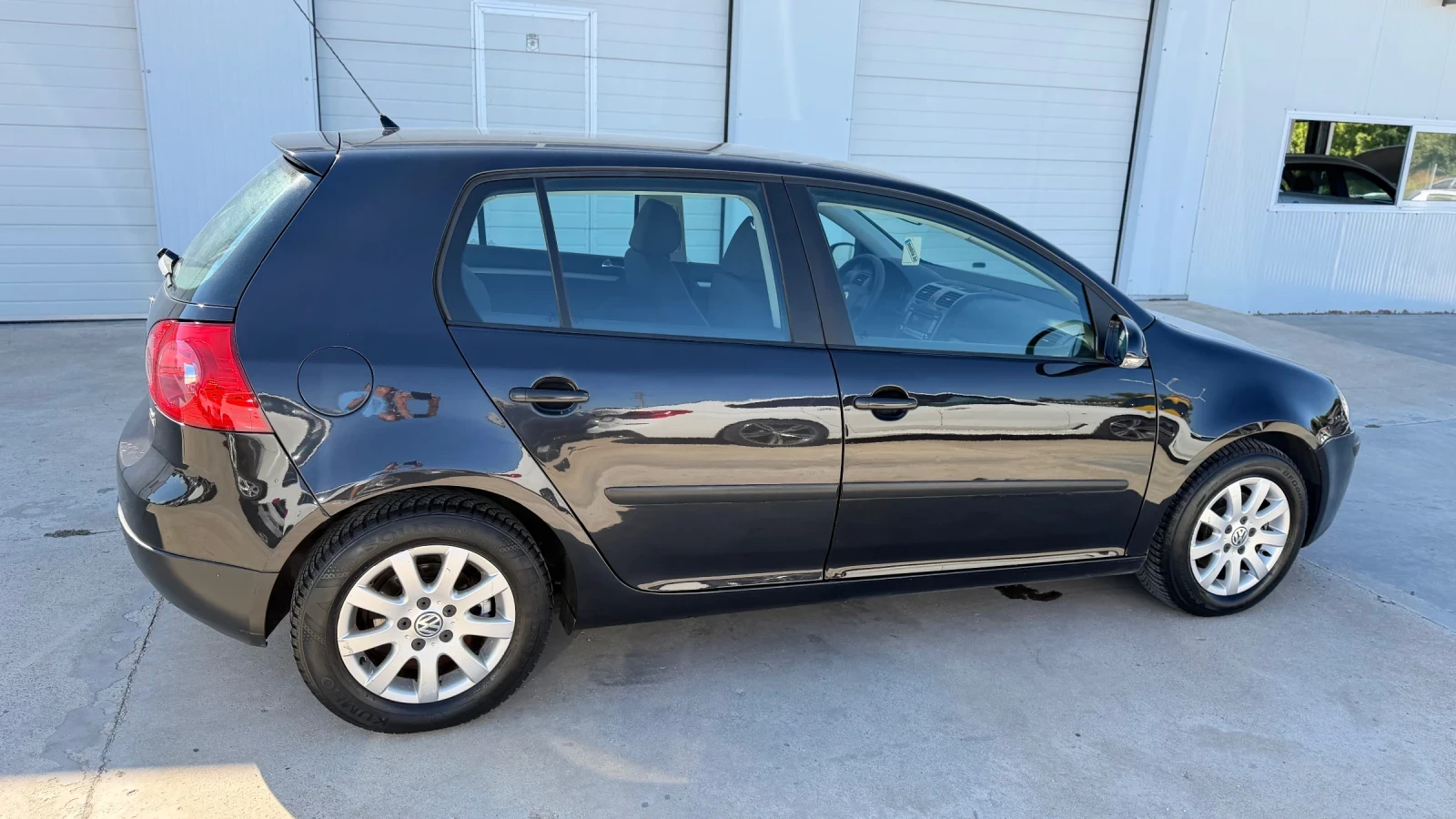 VW Golf 1.9tdi 105k.c* 6 скорости* UNIKAT* 3 броя, снимка 13 - Автомобили и джипове - 55592101