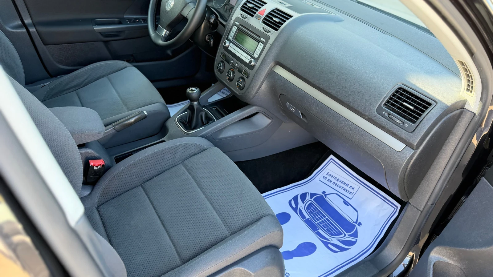 VW Golf 1.9tdi 105k.c* 6 скорости* UNIKAT* 3 броя, снимка 16 - Автомобили и джипове - 55592101