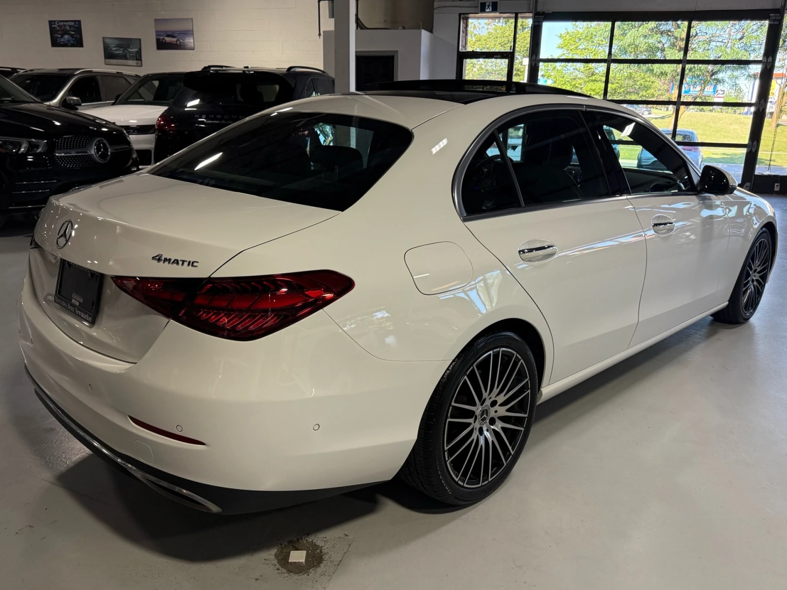 Mercedes-Benz C 300 4MATIC, снимка 4 - Автомобили и джипове - 55691390