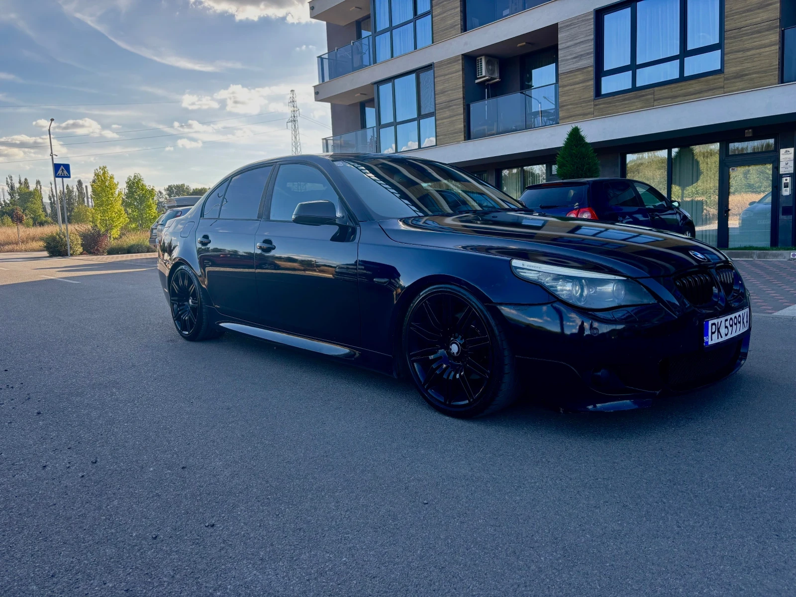 BMW 530 D-Head up-Keyless-soft close-Facelift