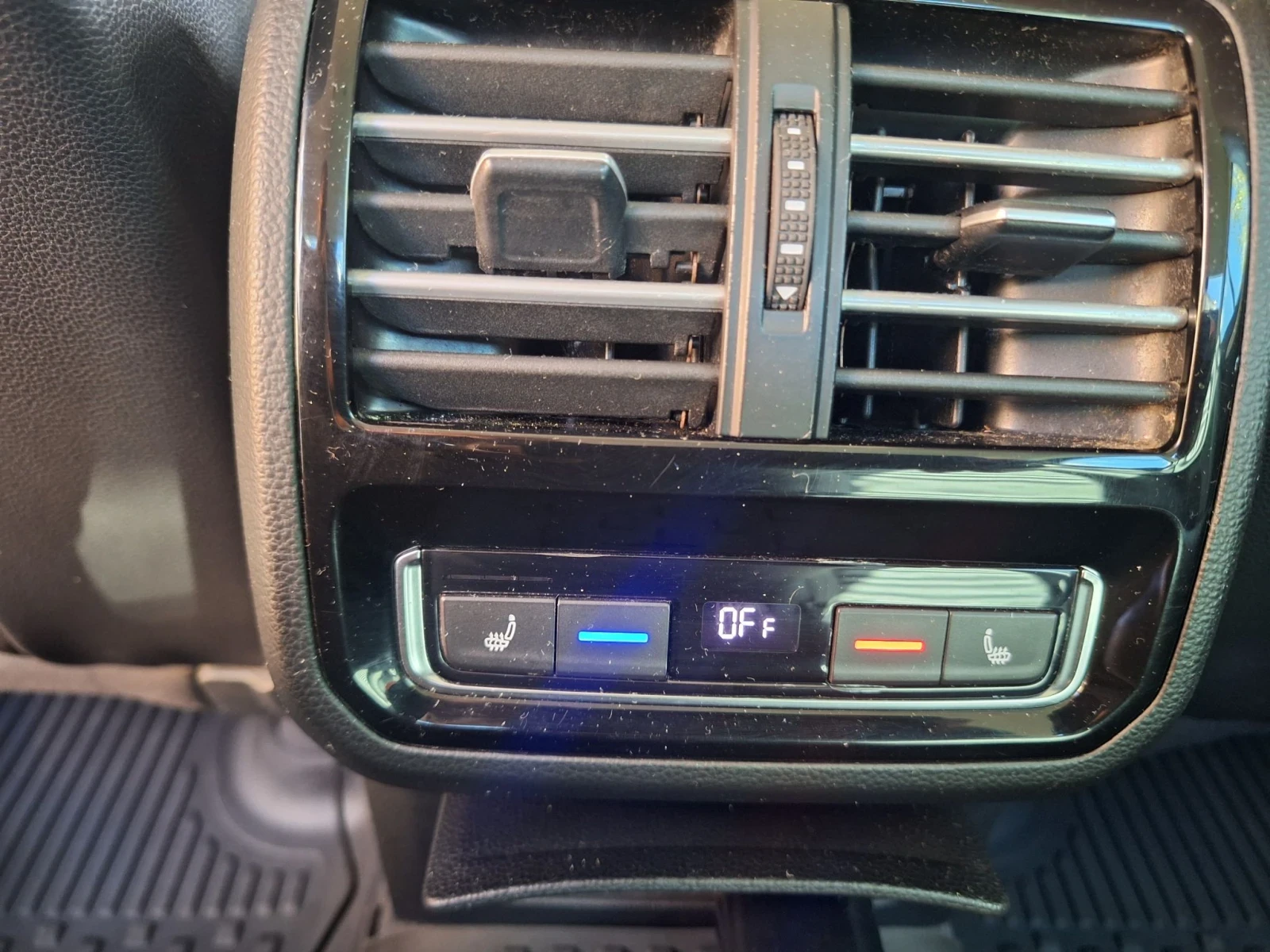 VW Passat, снимка 14 - Автомобили и джипове - 56007049