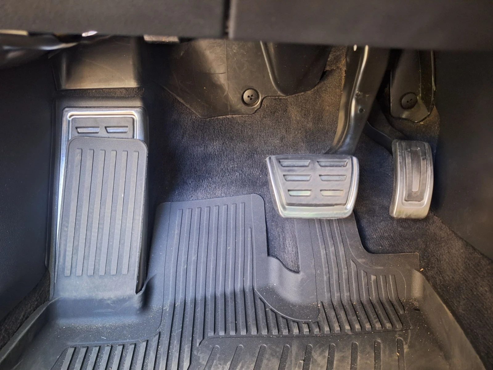 VW Passat, снимка 17 - Автомобили и джипове - 56007049