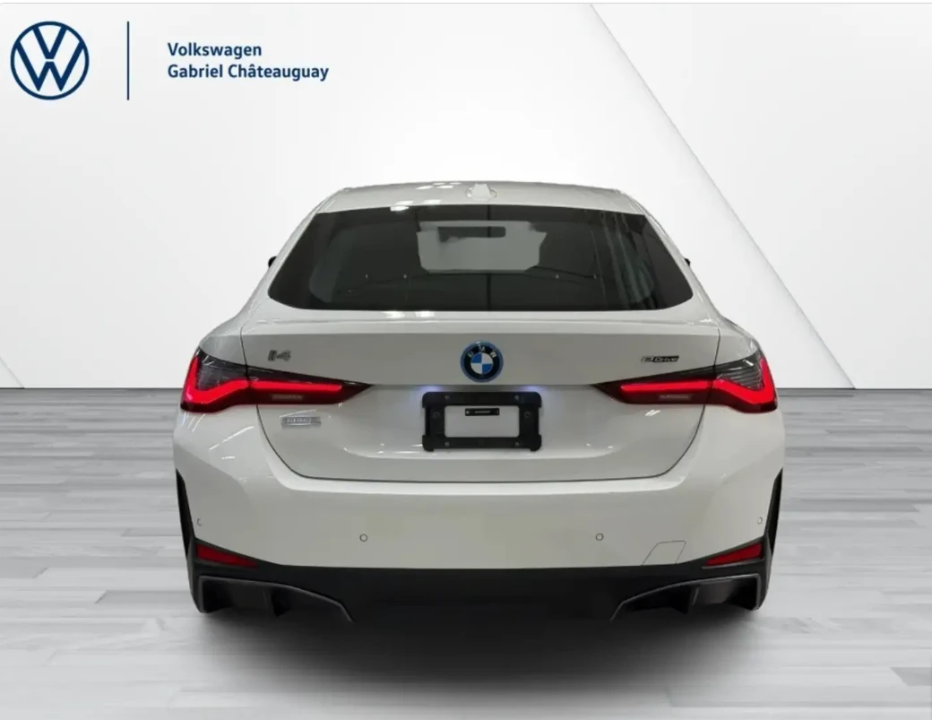 BMW i4, снимка 7 - Автомобили и джипове - 56132761
