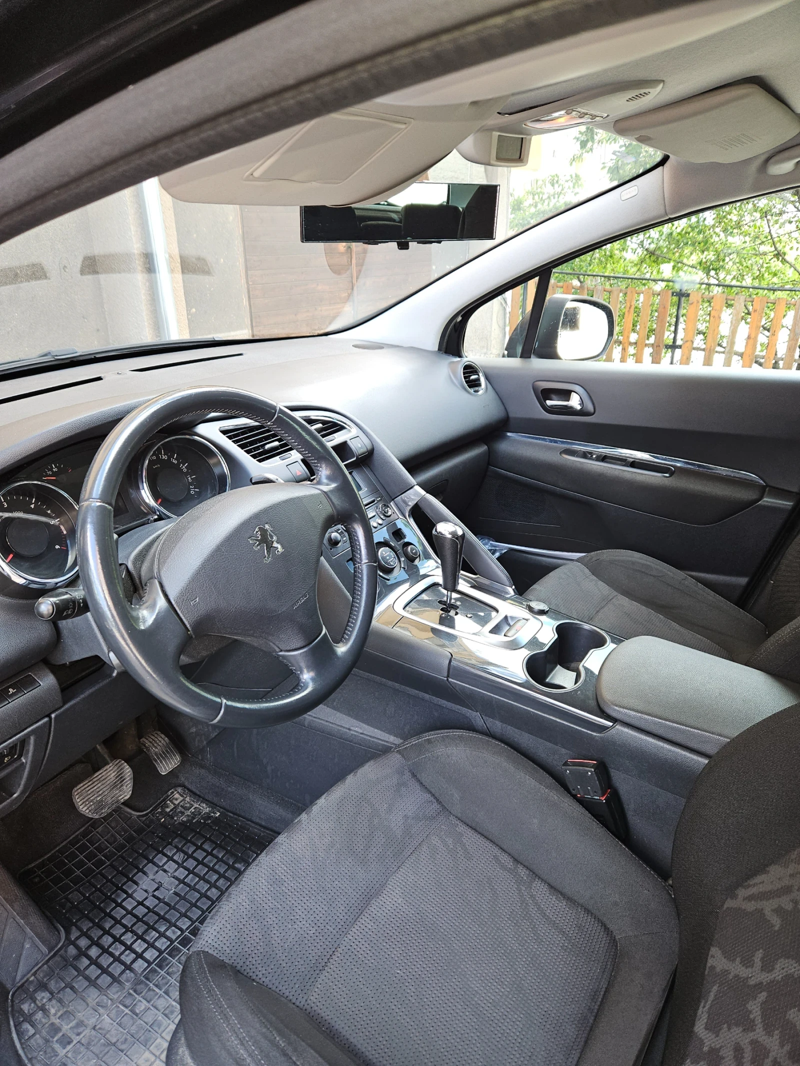 Peugeot 3008 1.6, снимка 8 - Автомобили и джипове - 56299928