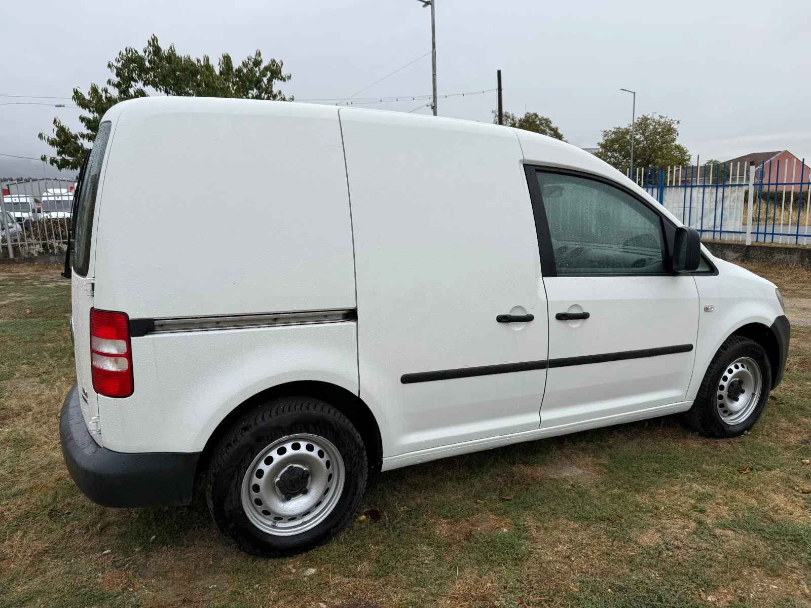 VW Caddy 1.6 TDI | Mobile.bg � ����������� 7