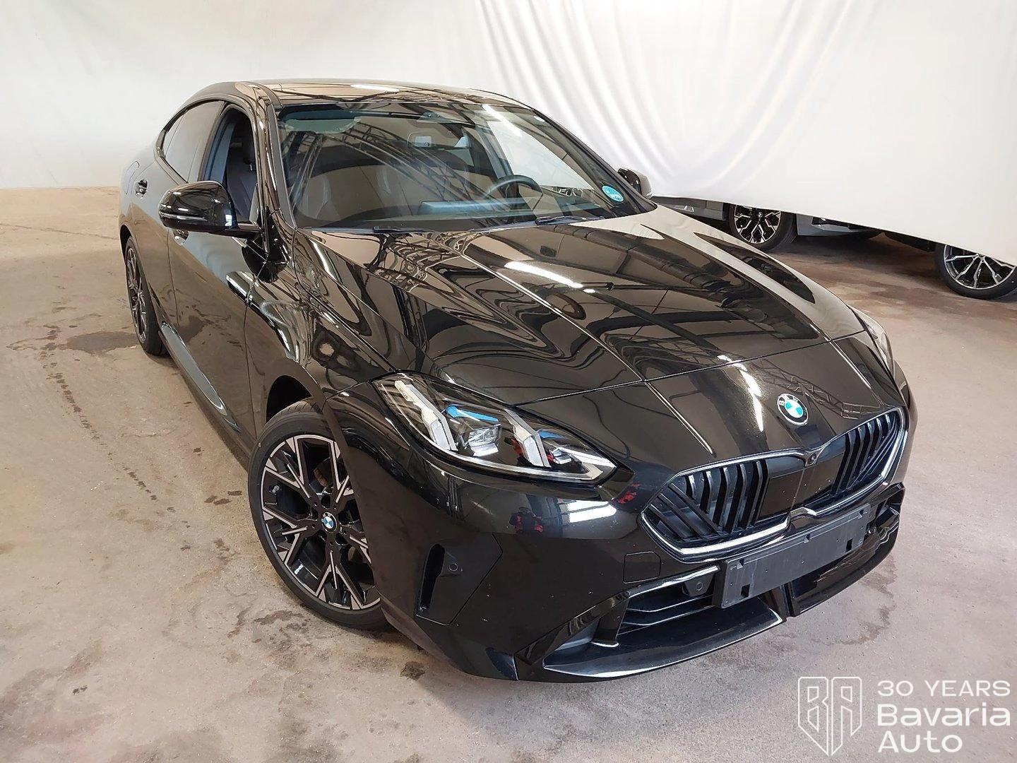 BMW 220 Gran Coupe Steptronic, снимка 4 - Автомобили и джипове - 56633715