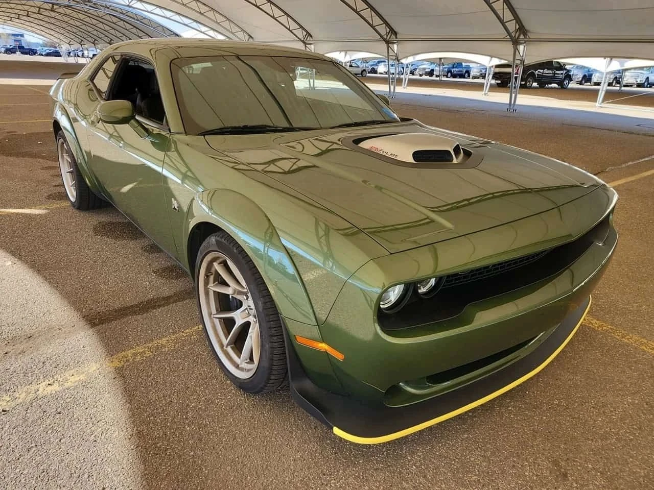 Dodge Challenger, снимка 2 - Автомобили и джипове - 56688290
