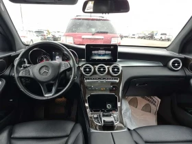 Mercedes-Benz GLC 300 * CARFAX * 2 КЛЮЧА * ПАНОРАМА * ПОДГРЕВИ * , снимка 10