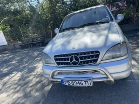  Mercedes-Benz ML 320