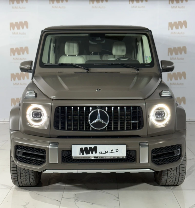 Mercedes-Benz G 63 AMG Manufaktur* Exclusive* Burmester* Dark Olive Magno, снимка 4 - Автомобили и джипове - 47509093