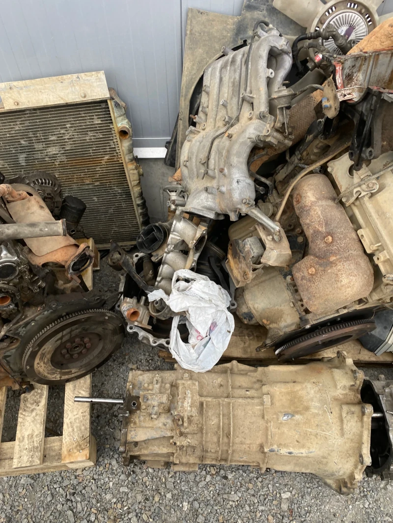 Mitsubishi Pajero 3.5 V6 208кс, снимка 8 - Автомобили и джипове - 50948512