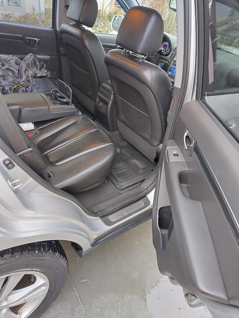 Hyundai Santa fe 2.2NAVI4x4FACE, снимка 12 - Автомобили и джипове - 53064660