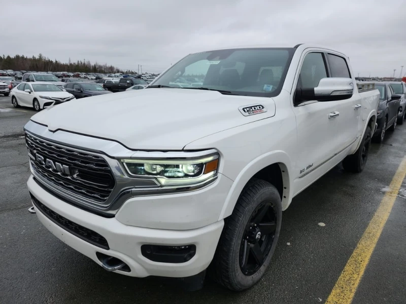 Dodge RAM 1500 * LIMITED CREW CAB SHORT BED * CARFAX * БЕЗ ПЪРВОН