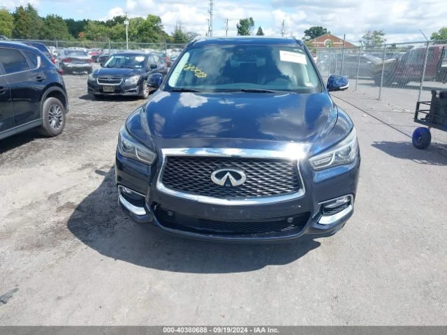 Infiniti QX60, снимка 12 - Автомобили и джипове - 47406777