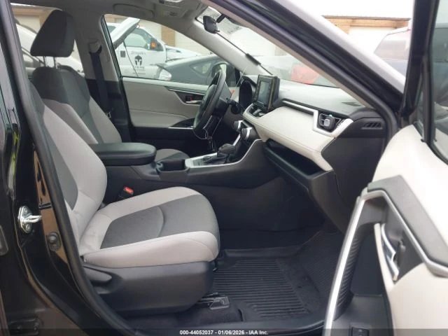 Toyota Rav4 HYBRID XLE - изображение 5