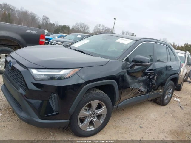 Toyota Rav4 HYBRID XLE, снимка 14 - Автомобили и джипове - 53440335