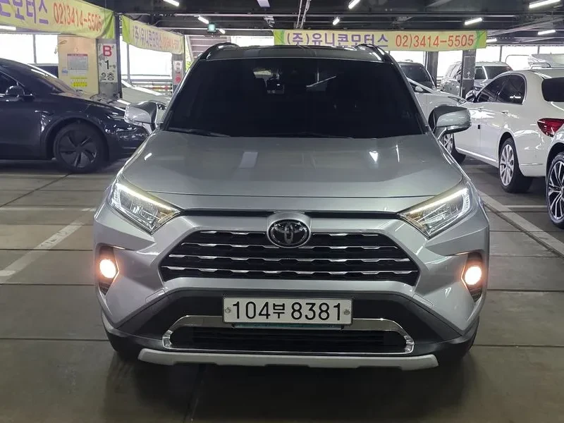 Toyota Rav4 2.5 2Wd, снимка 6 - Автомобили и джипове - 55748458