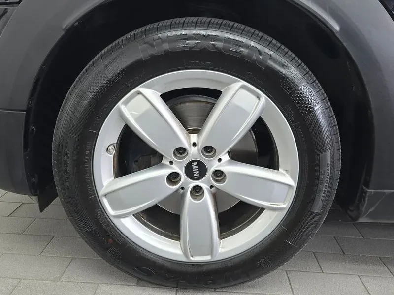 Mini Countryman 2.0D, снимка 5 - Автомобили и джипове - 56324877