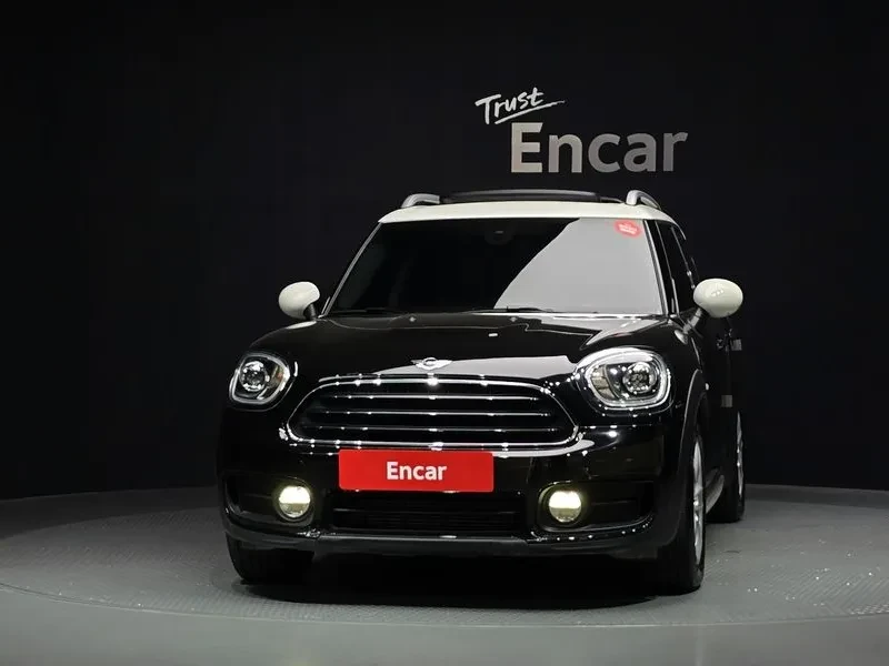 Mini Countryman 2.0D, снимка 3 - Автомобили и джипове - 56324877