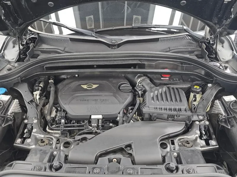 Mini Countryman 2.0D, снимка 6 - Автомобили и джипове - 56324877