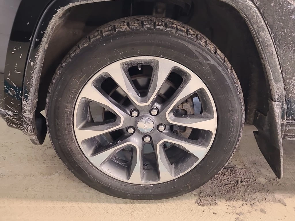 Jeep Grand cherokee 2018 OVERLAND * CARFAX * ��� ������������ ������ | Mobile.bg � ����������� 5