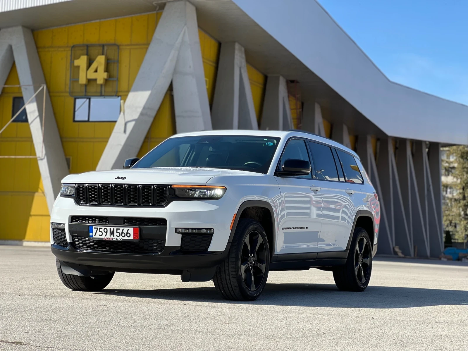Jeep Grand cherokee Long  - изображение 8