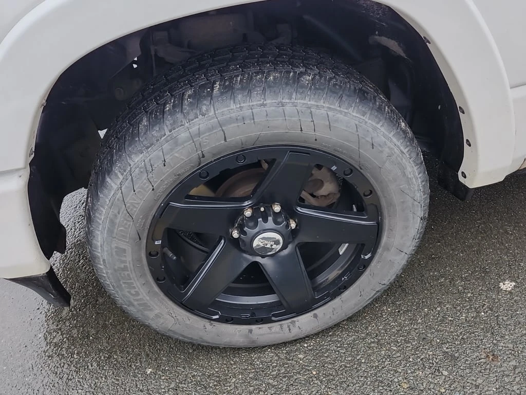 Dodge RAM 1500 * LIMITED CREW CAB SHORT BED * CARFAX * ��� ������ | Mobile.bg � ����������� 6