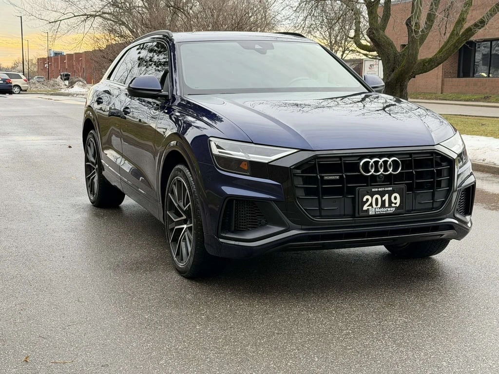 Audi Q8 CARFAX - изображение 3