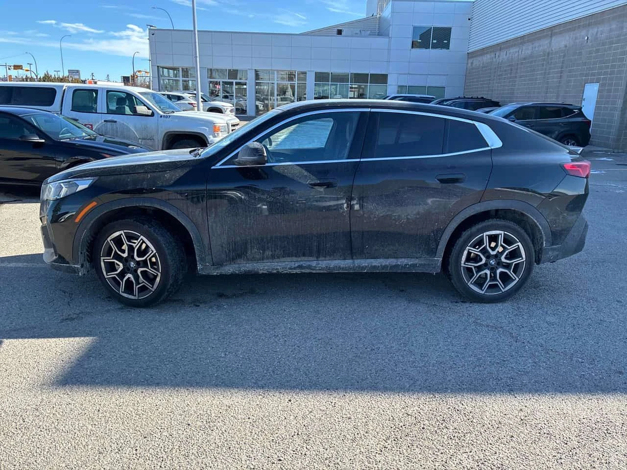 BMW X2 xDrive28i/CARFAX/ПАНОРАМА/ПОДГРЕВИ, снимка 3 - Автомобили и джипове - 53880200