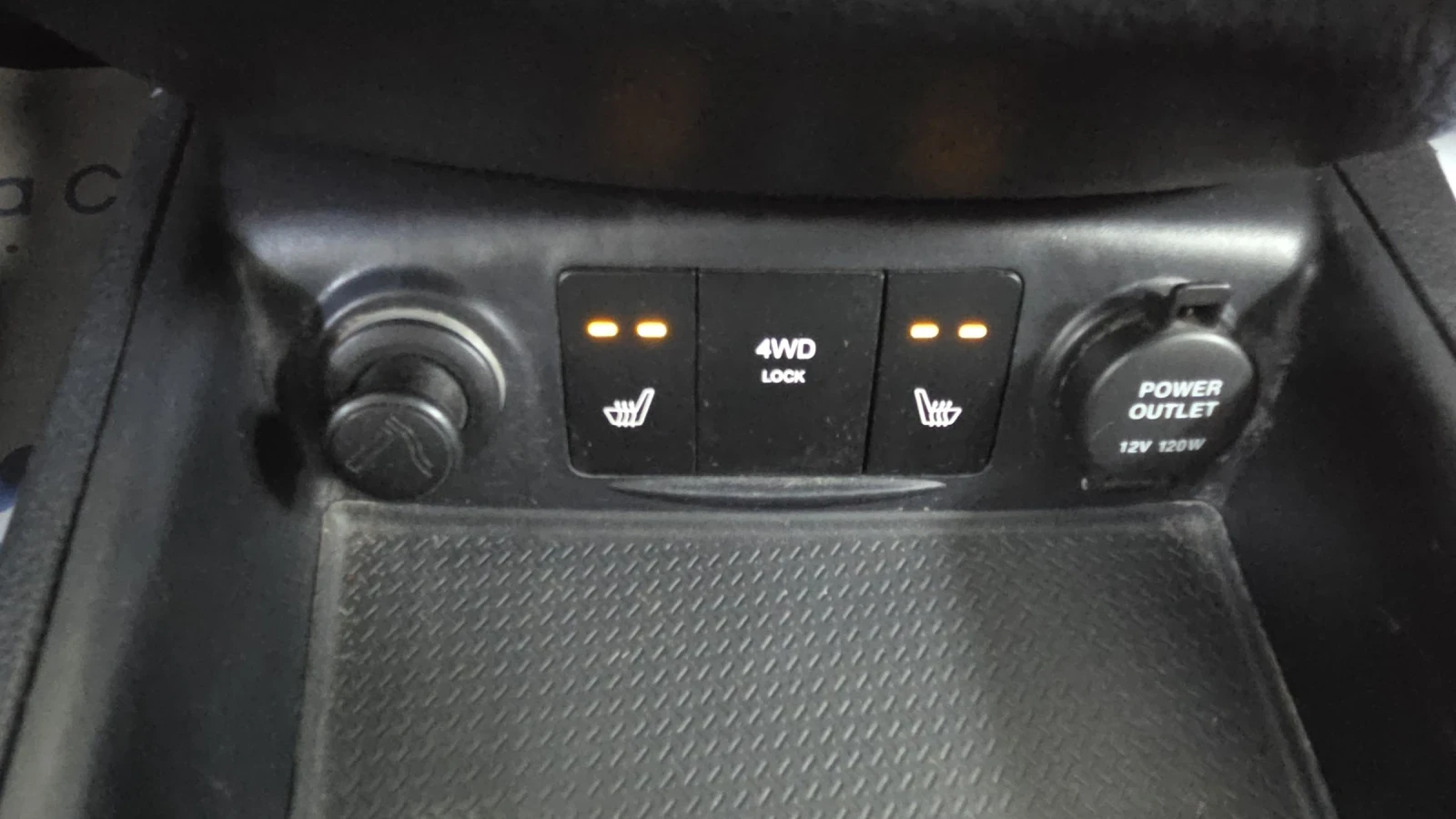 Hyundai Santa fe NAVI/Kamera/DVD, снимка 15 - Автомобили и джипове - 53944963