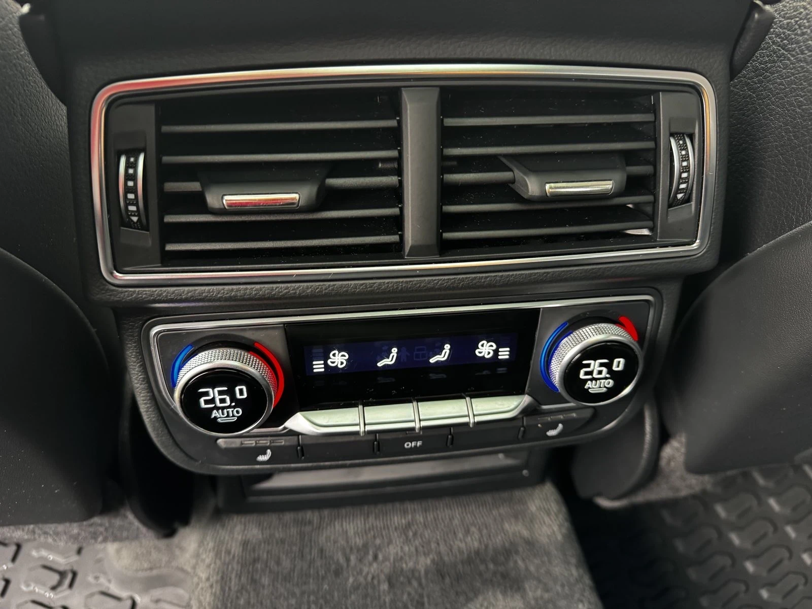 Audi Q7 S-Line  FULL-Ekstri  , снимка 11 - Автомобили и джипове - 54128720