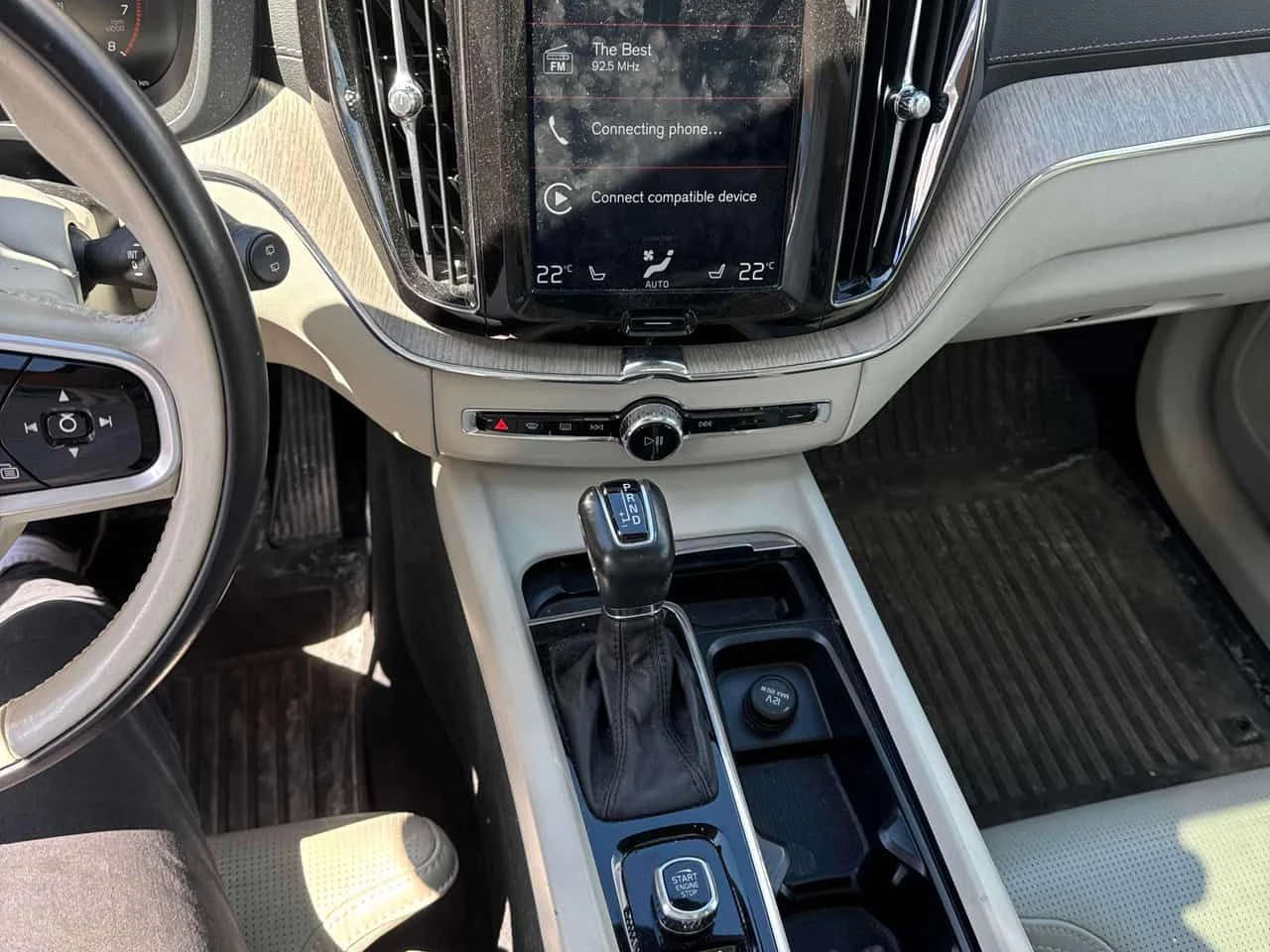 Volvo XC60 Inscription  CARFAX, снимка 9 - Автомобили и джипове - 54517561