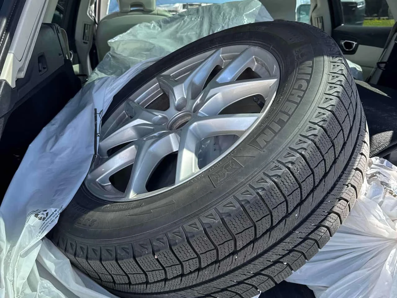Volvo XC60 Inscription  CARFAX, снимка 13 - Автомобили и джипове - 54517561