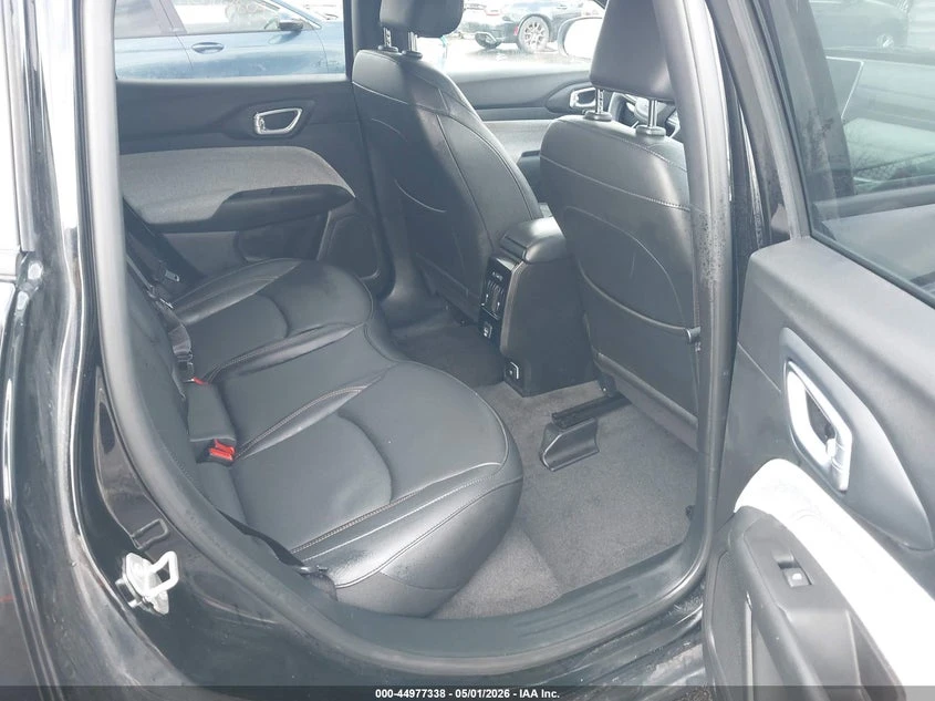 Jeep Compass 2.0l Latitude Lux Fwd, снимка 8 - Автомобили и джипове - 54572533
