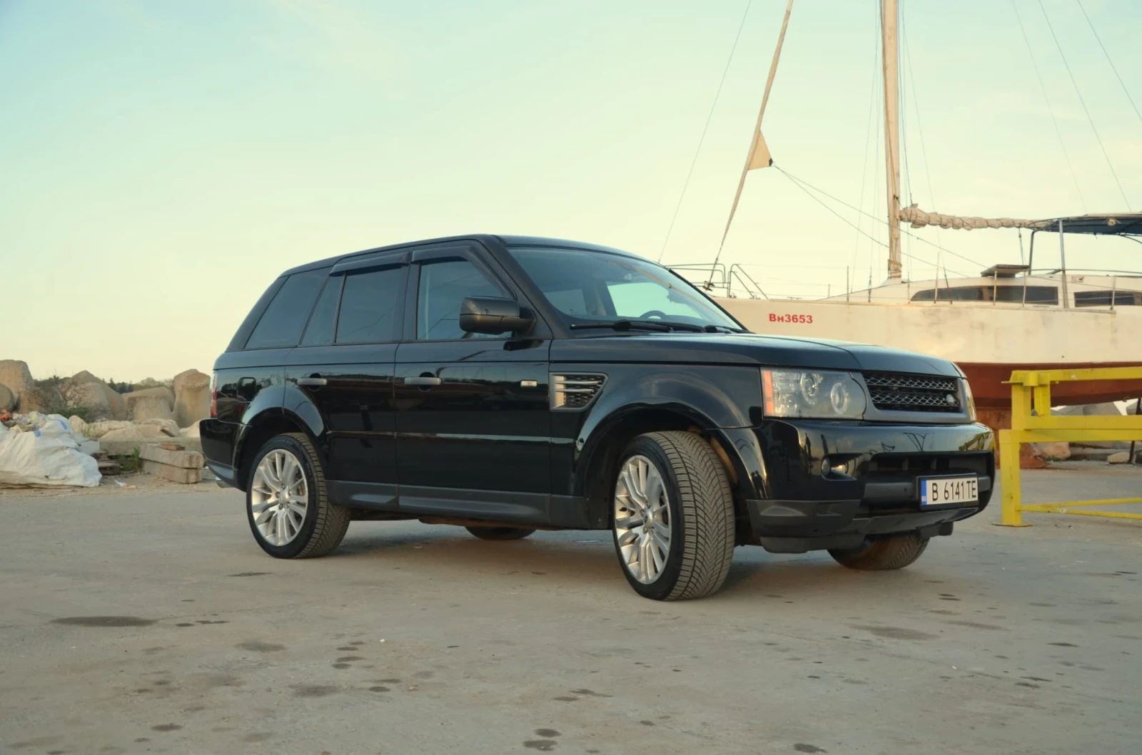 Land Rover Range Rover Sport, снимка 2 - Автомобили и джипове - 54600192