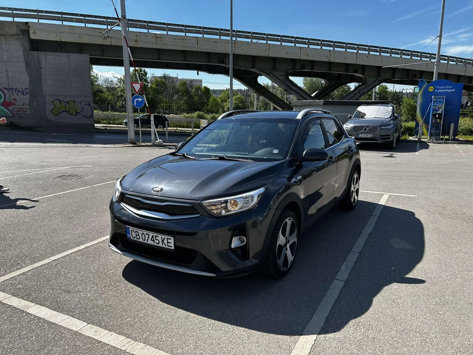 Kia Stonic T-GDI, снимка 2 - Автомобили и джипове - 54622577