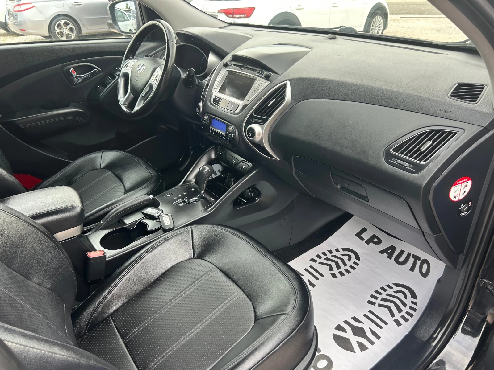 Hyundai IX35 * 2.0CRDI* 184�.�* 4�4* ��������*  | Mobile.bg � ����������� 8
