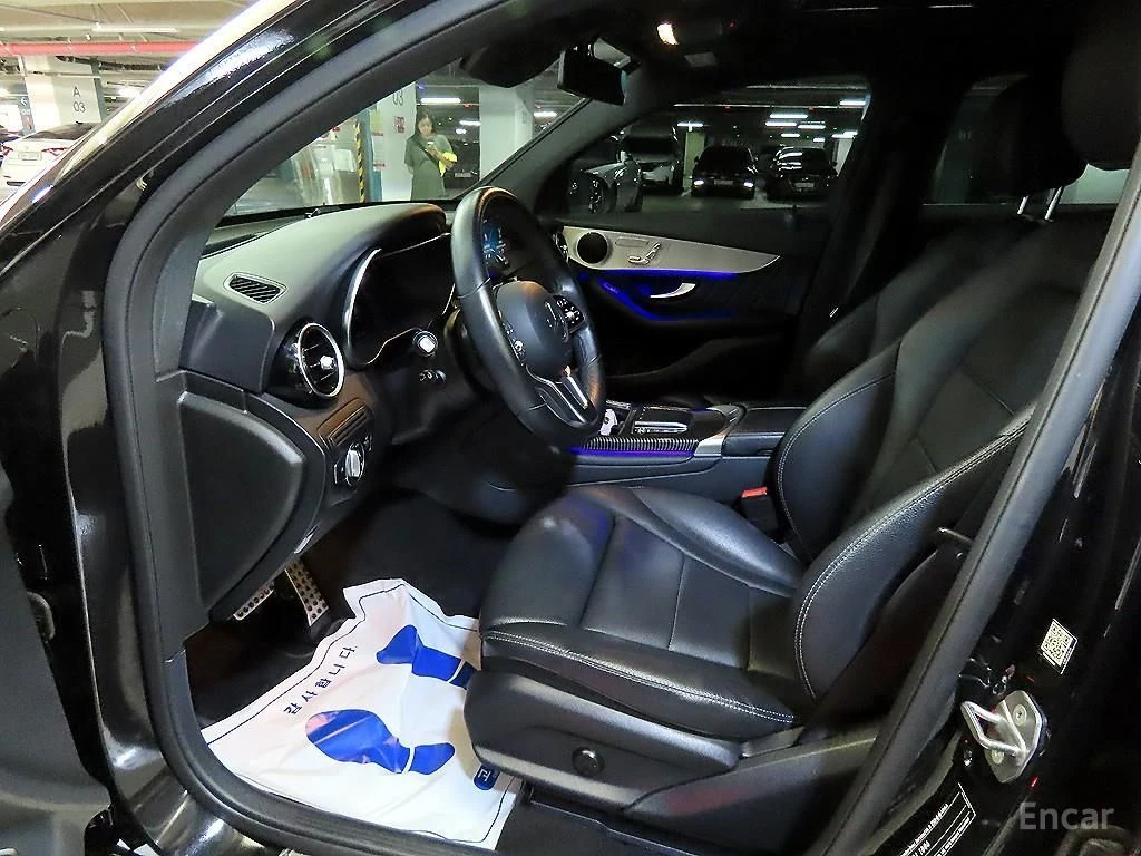 Mercedes-Benz GLC 220 d* 4MATIC* COUPE* AMG* DISTRONIC* ����* HUD* ����� | Mobile.bg � ����������� 9