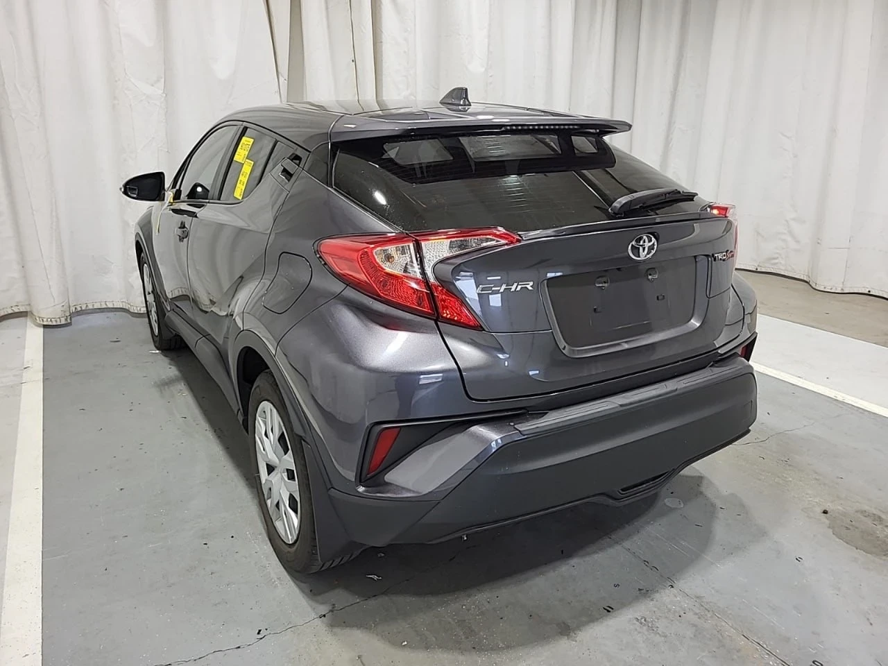 Toyota C-HR 2.0i * КАМЕРА * АВТОПИЛОТ * BLUETOOTH, снимка 8 - Автомобили и джипове - 55410534