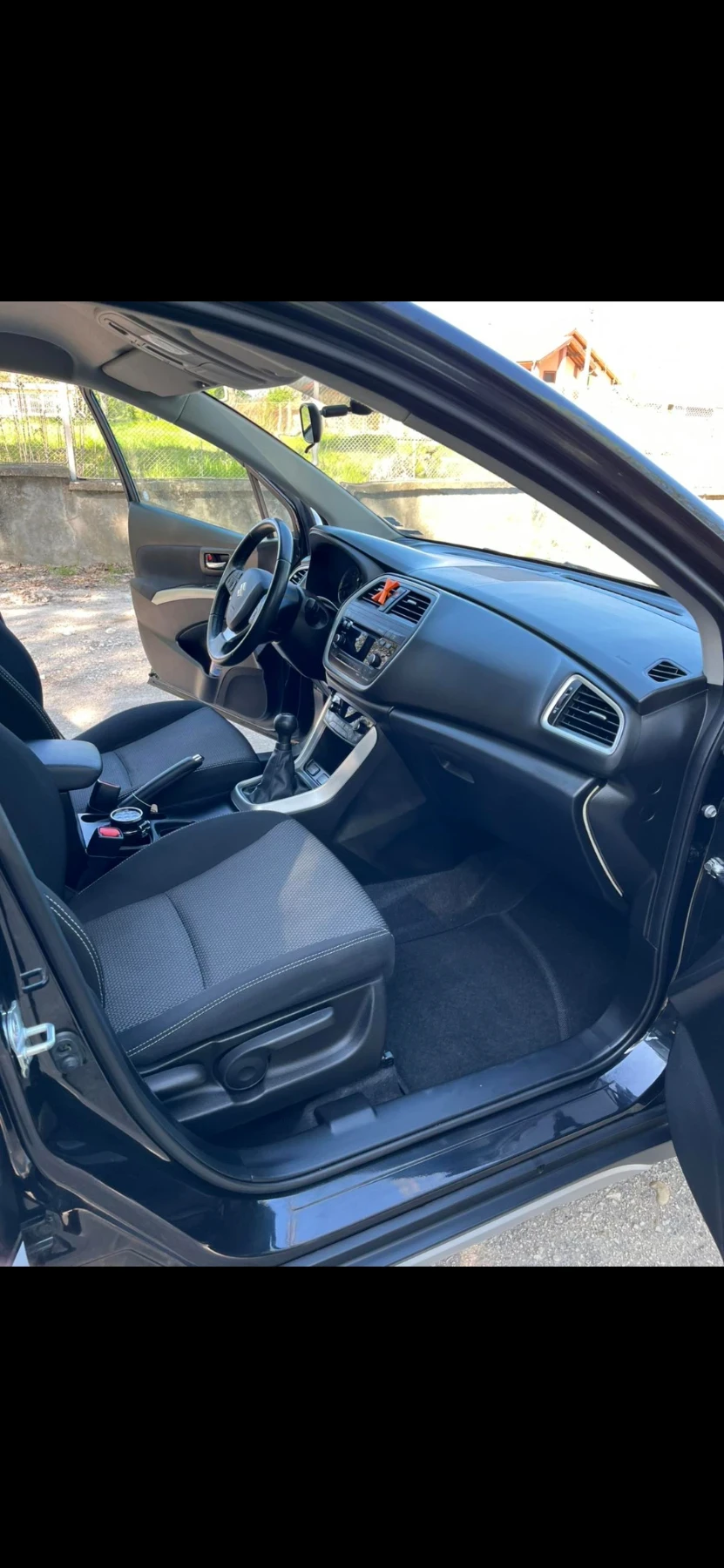 Suzuki SX4 S-Cross, снимка 11 - Автомобили и джипове - 55647280
