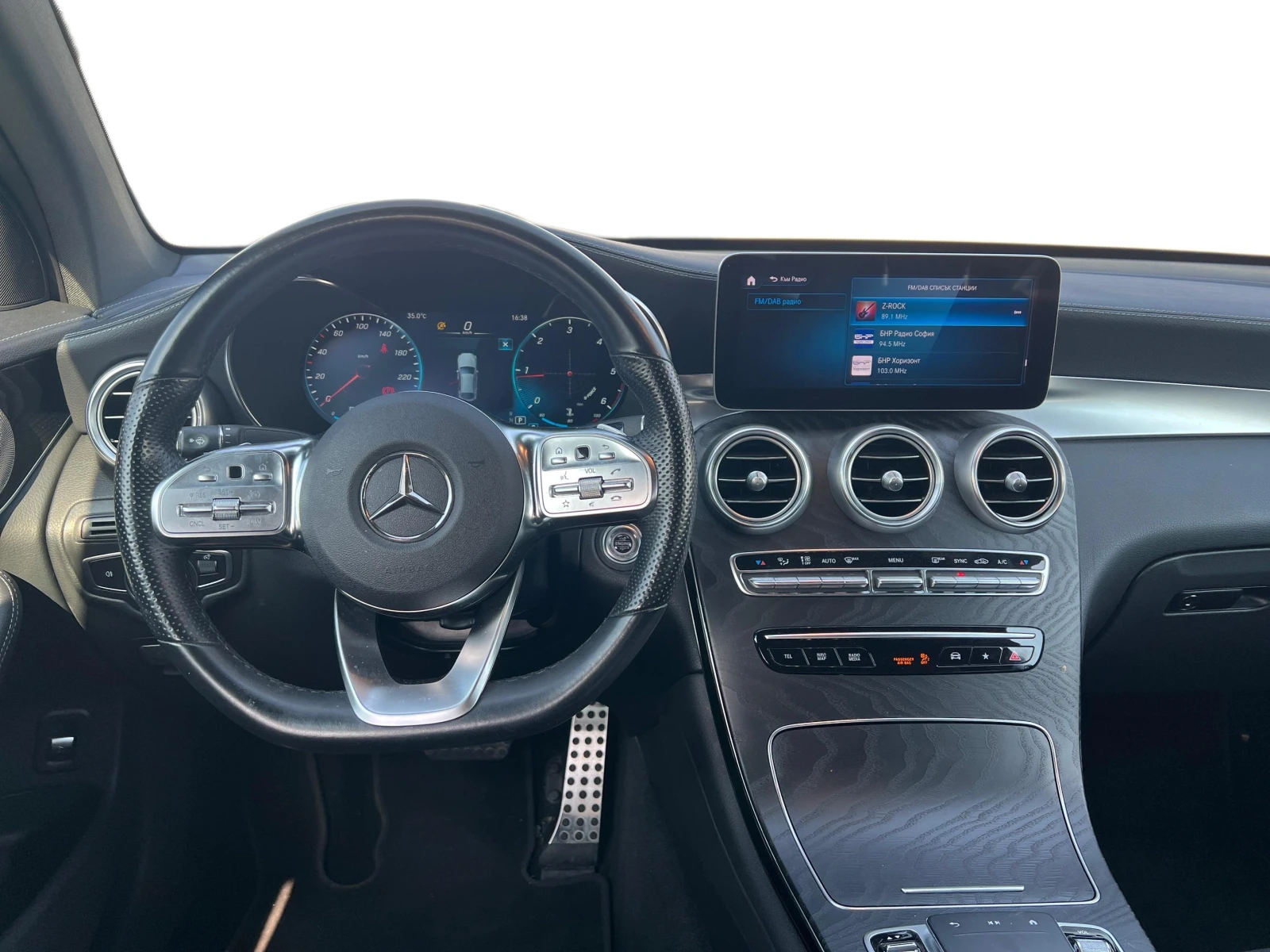 Mercedes-Benz GLC 300 d 4MATIC, снимка 7 - Автомобили и джипове - 55829602