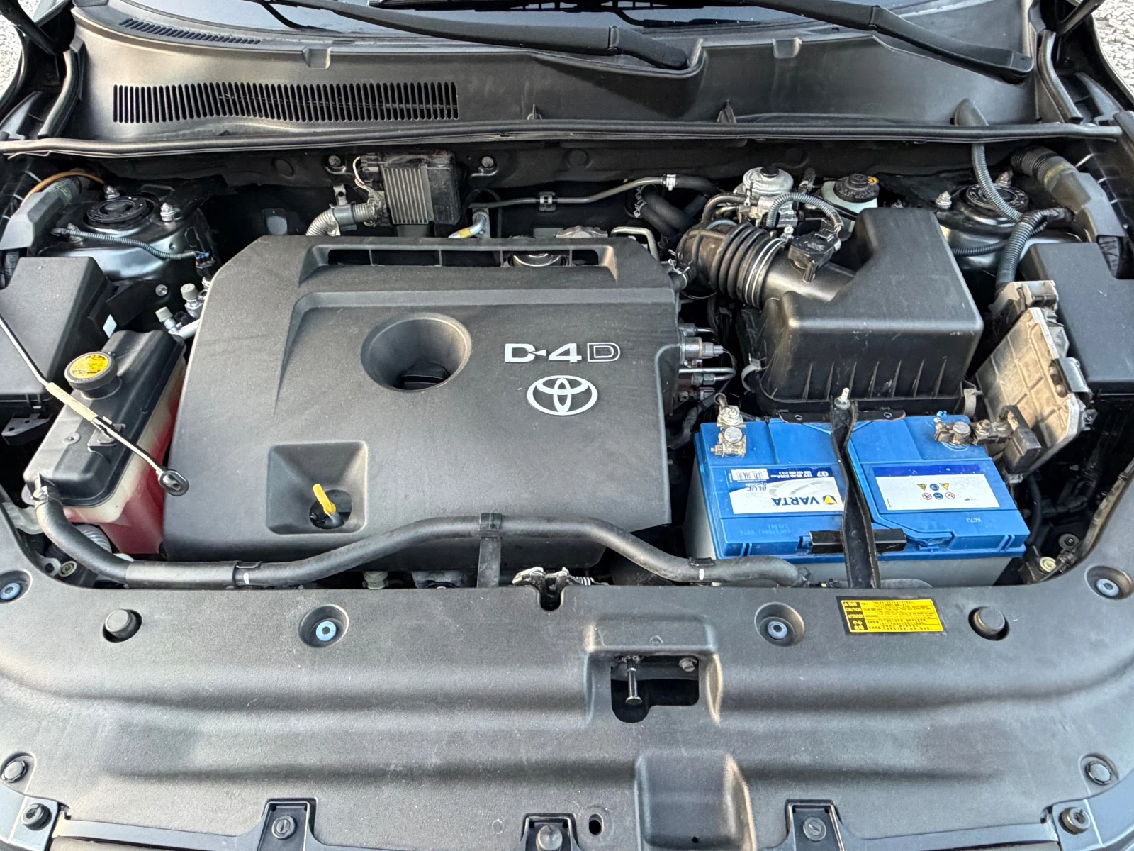 Toyota Rav4 2.2D4D* 4X4* KLIMATIK* TOP, снимка 14 - Автомобили и джипове - 55854068