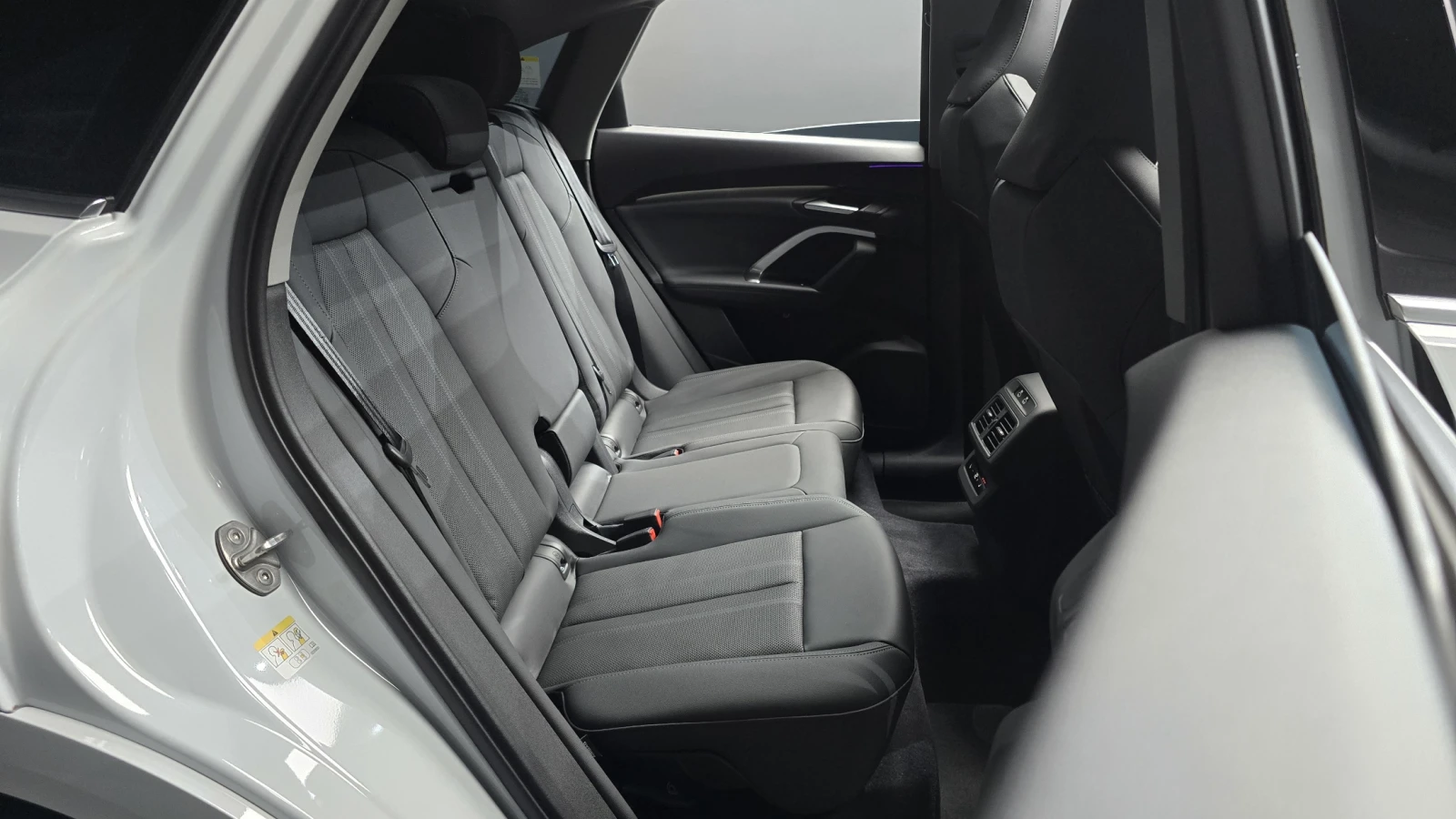Audi Q5 40 TFSI quattro ��� ������ ����* encareu.com | Mobile.bg � ����������� 11