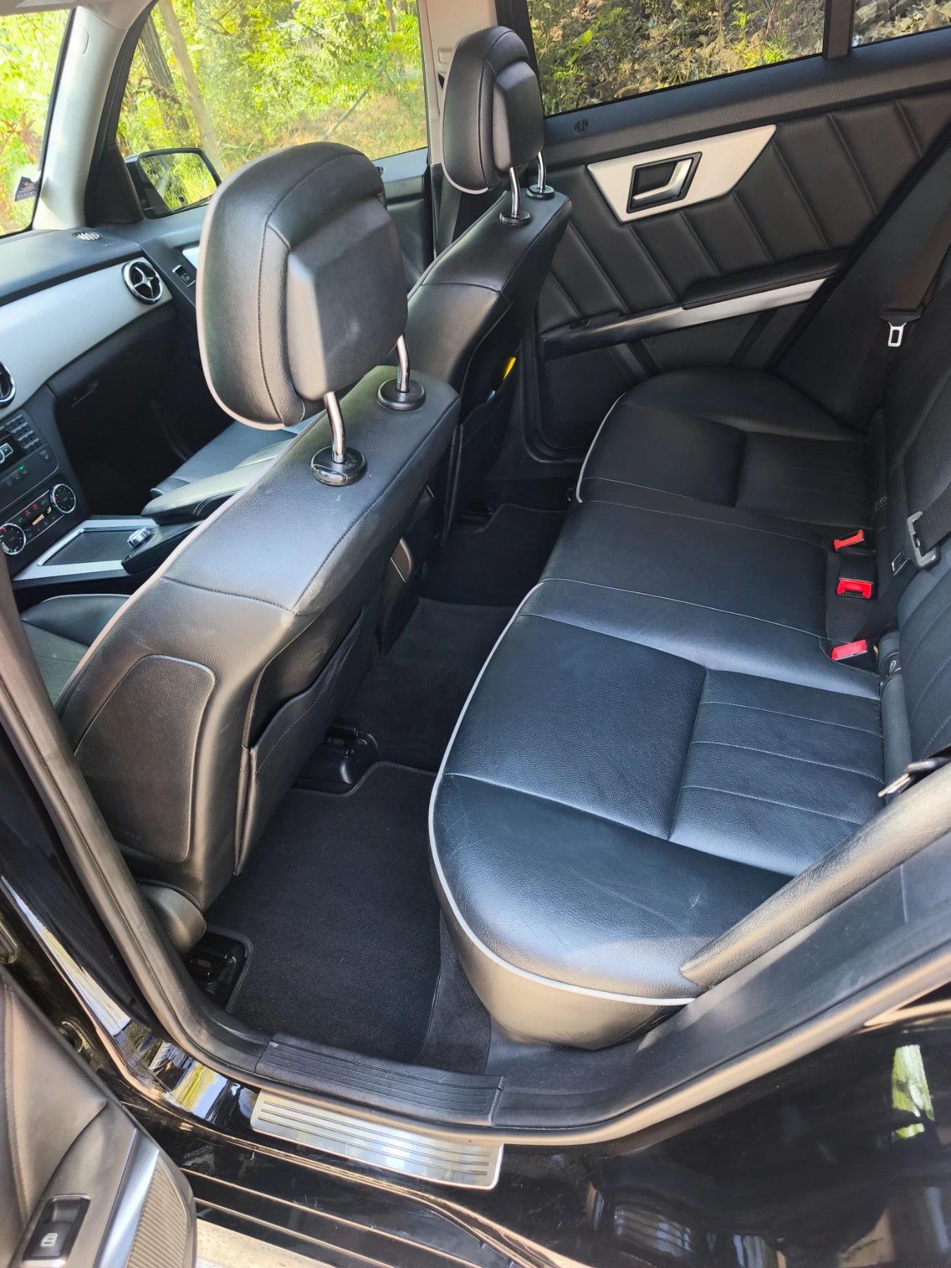 Mercedes-Benz GLK, снимка 11 - Автомобили и джипове - 56535450