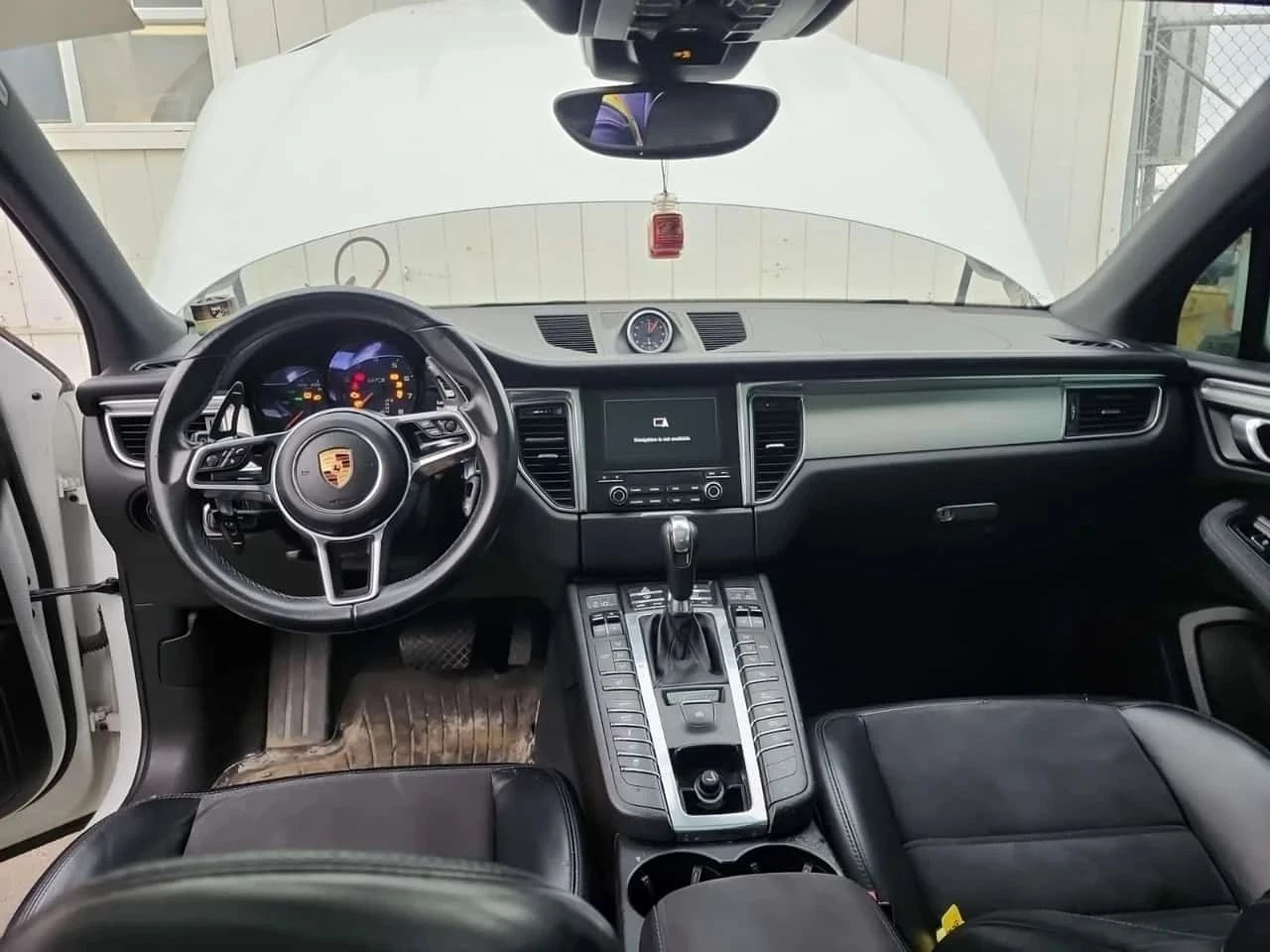 Porsche Macan, снимка 10 - Автомобили и джипове - 56690220